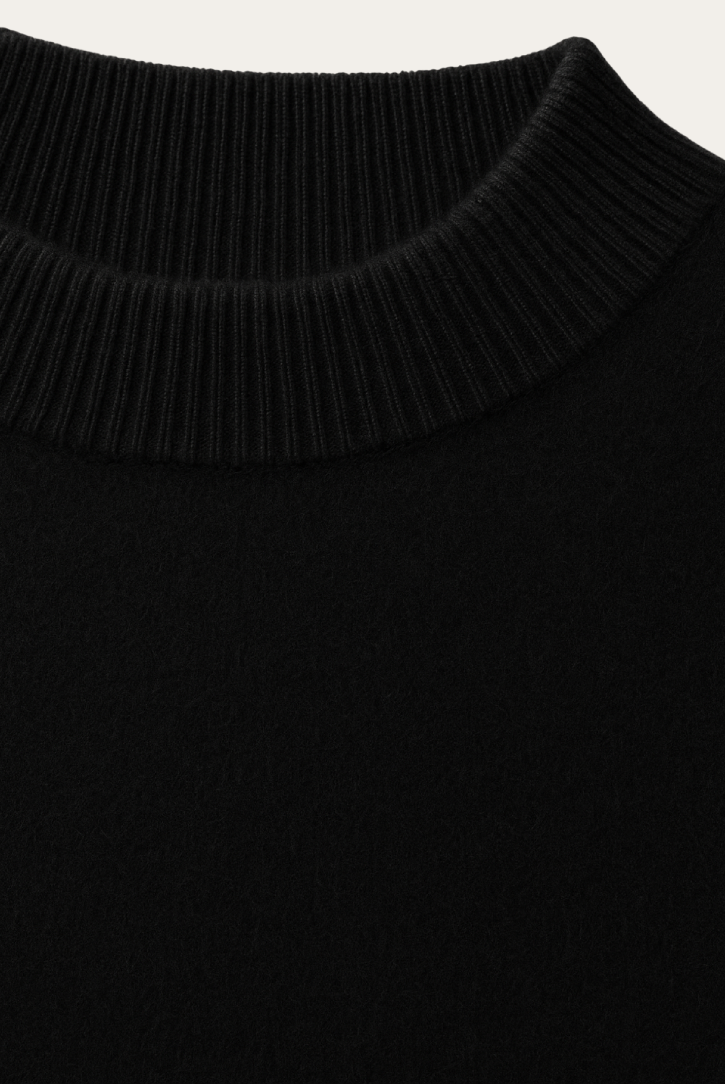 Black Cashmere Crewneck
