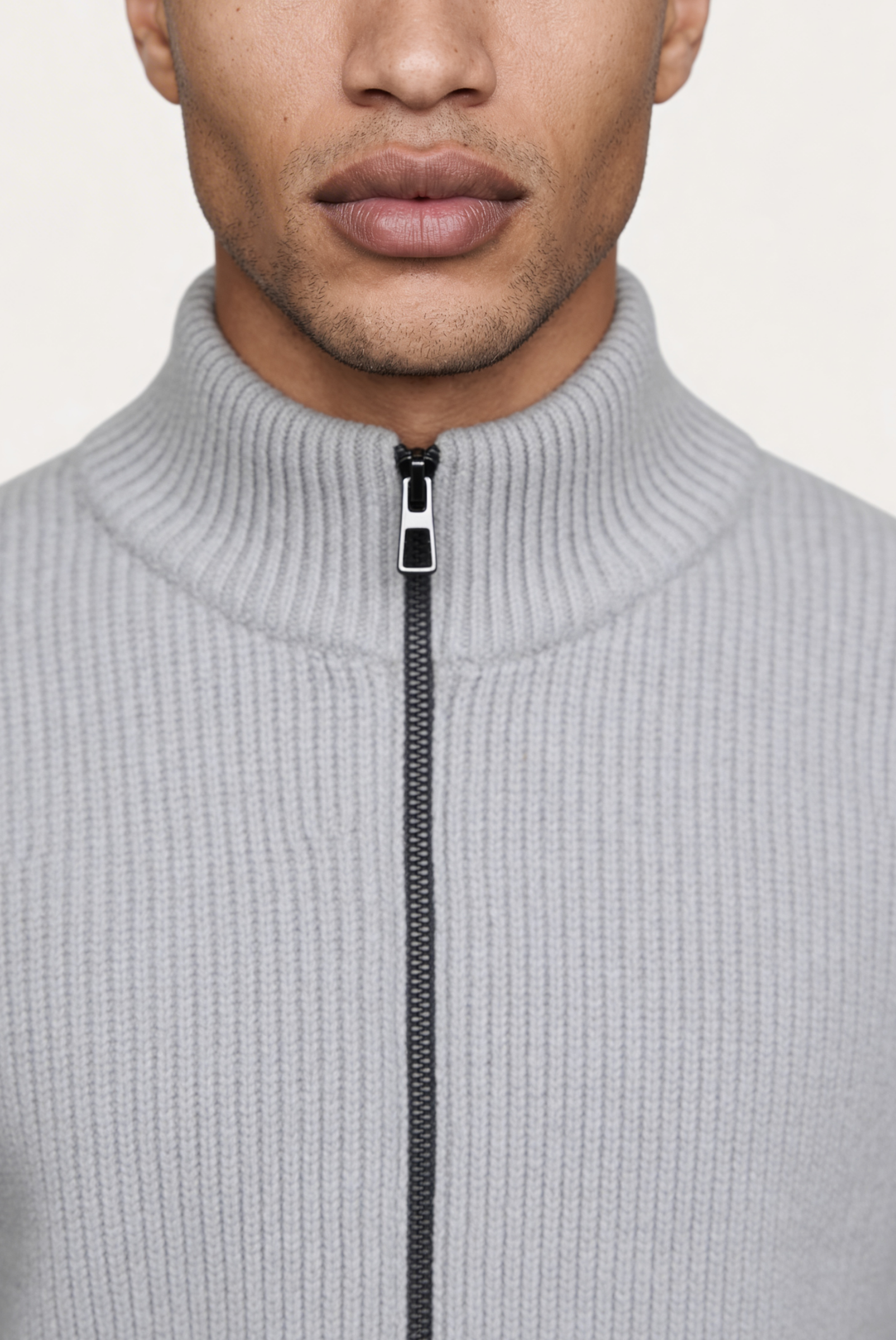 Graue Donati-Strickjacke
