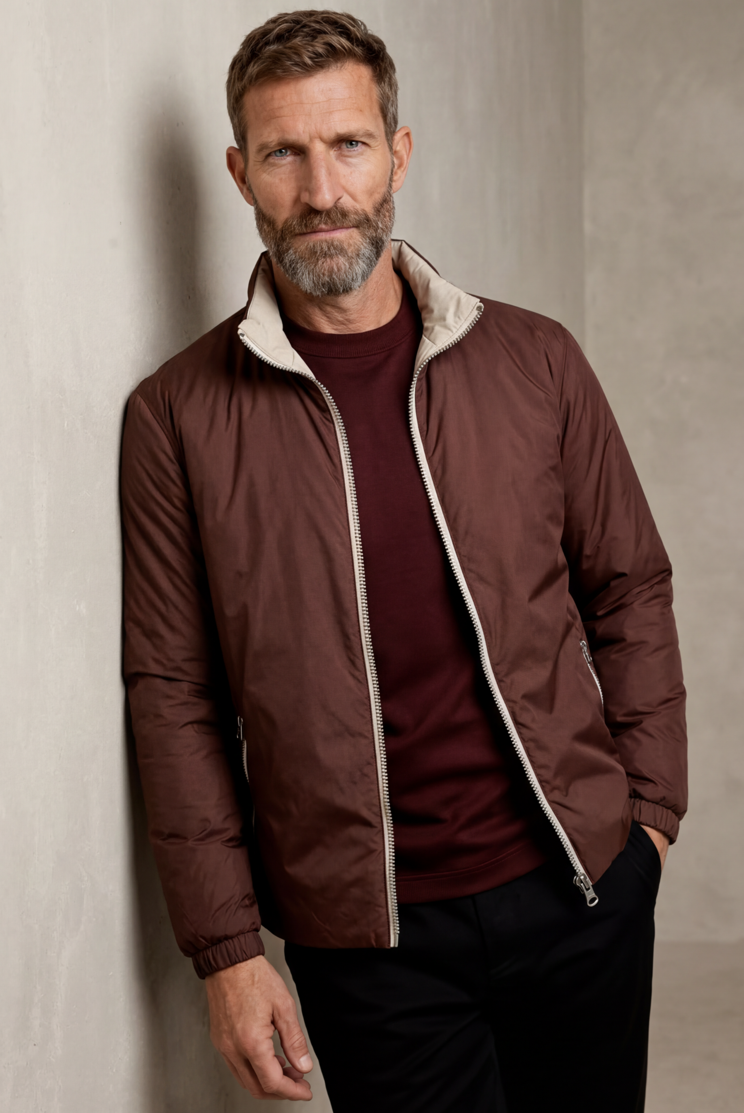 Brauner Windbreaker