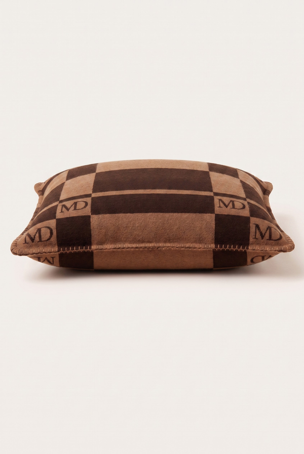 Donati Pillow