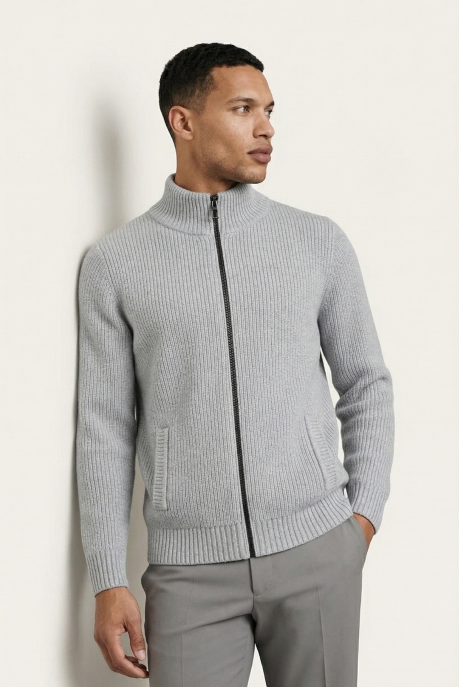 Graue Donati-Strickjacke