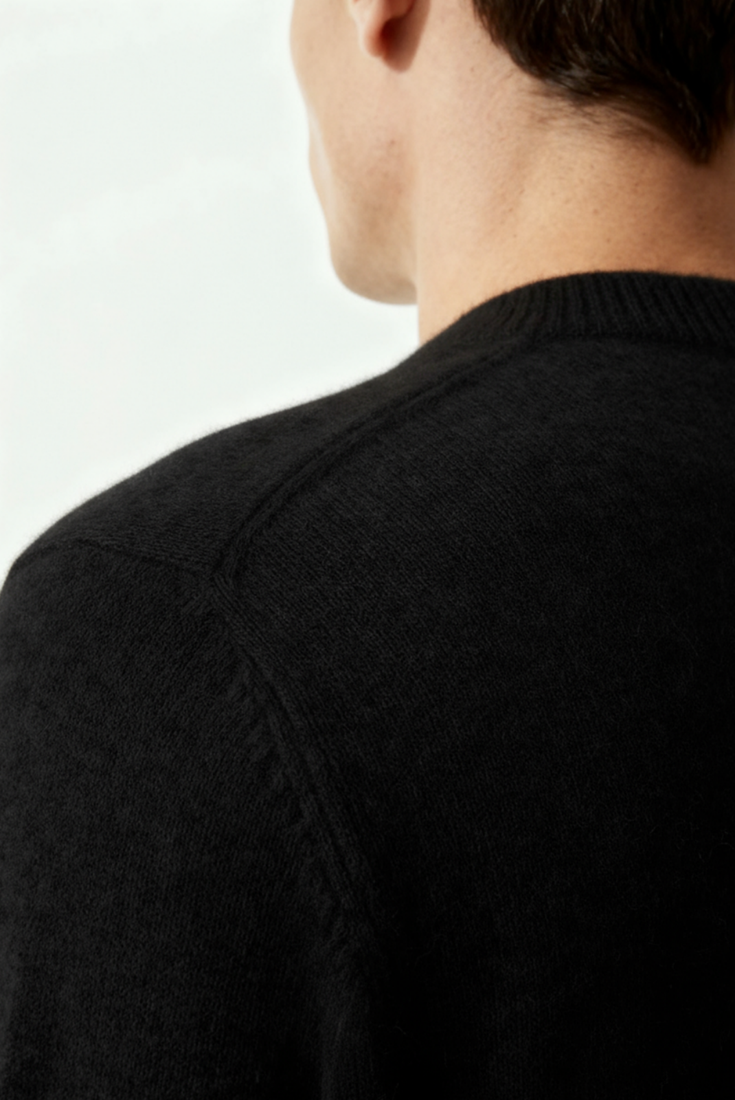 Black Cashmere Crewneck