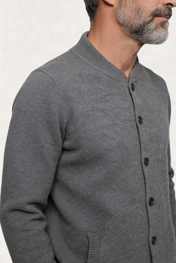 Graue Kaschmir-Strickjacke