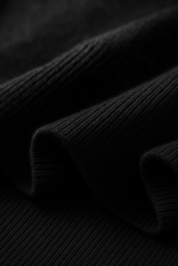 طقم كشمير فاخر أسود