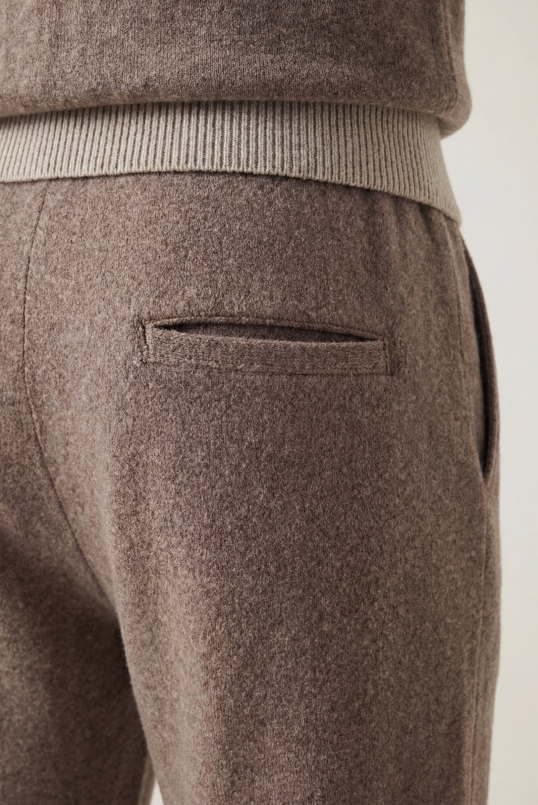 Beige Donati Cashmere Set