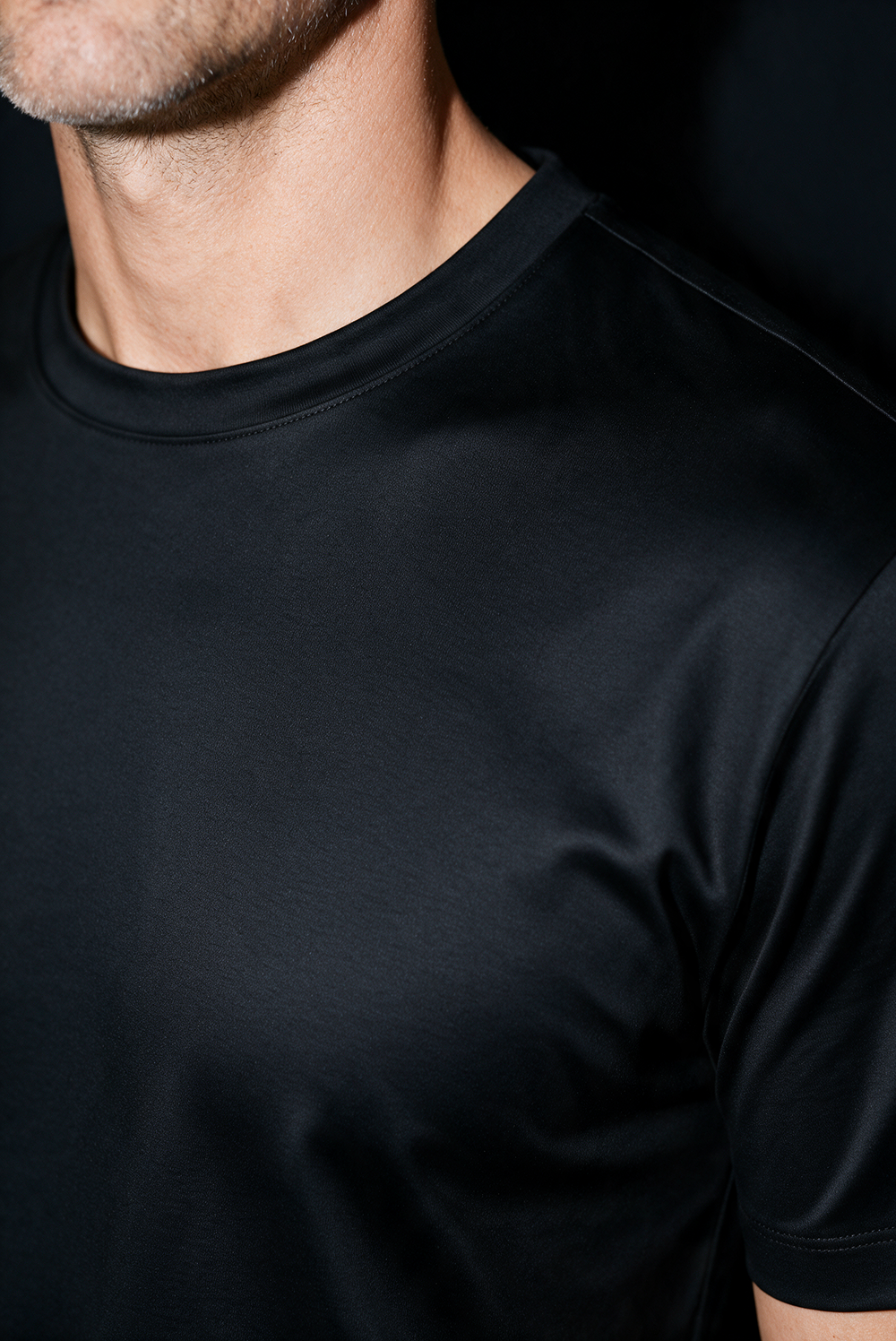 Schwarzes Imperial-T-Shirt